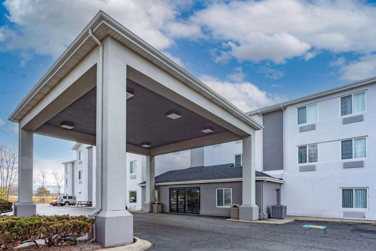 Baymont By Wyndham Milan Otel Dış mekan fotoğraf